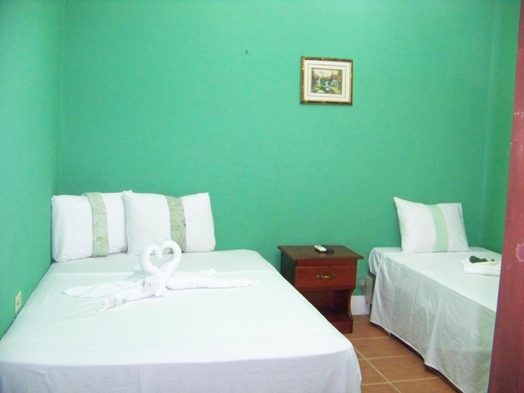 Hotel El Internacional Granada Chambre photo